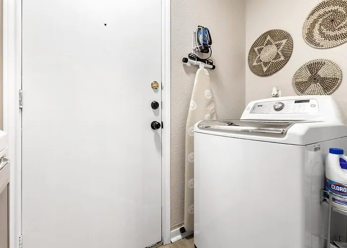 Smart With Alexa Backyard Holiday home *